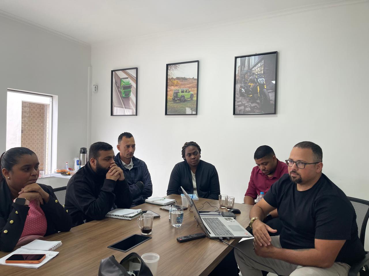 Time Util em reunião estratégica